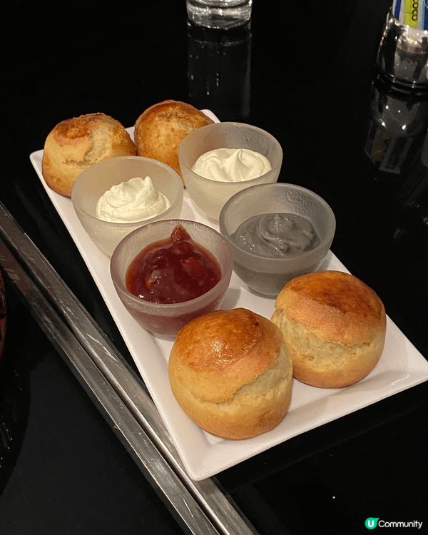 Mira COCO 東方古典下午茶，咸甜點平均的fusion...