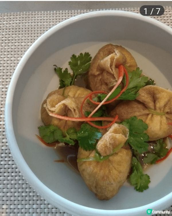 想食一些keep fit菜式，選擇咗韓式輕式素菜。