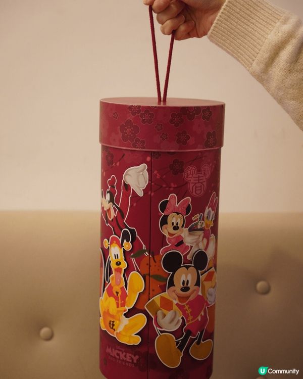 奇華餅家最新推出嘅迪士尼系列賀年禮盒，兩款造型都好精緻，分別...