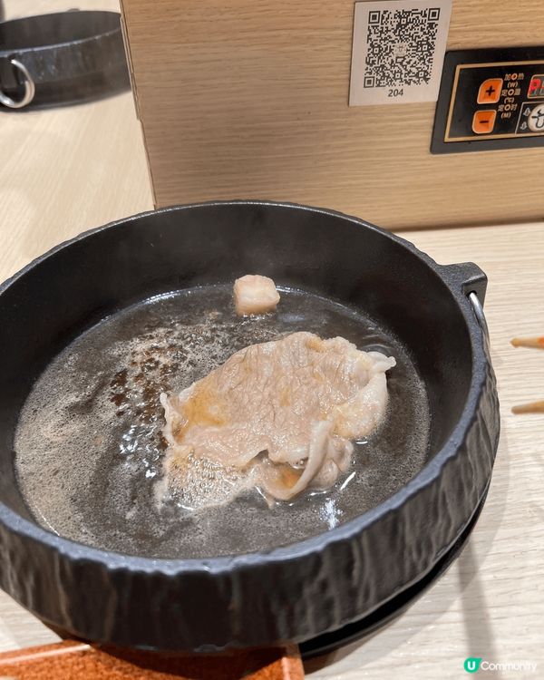 一人壽喜燒店香港都有得食啦！年尾OK得咁辛苦，一入去揀最貴嘅...