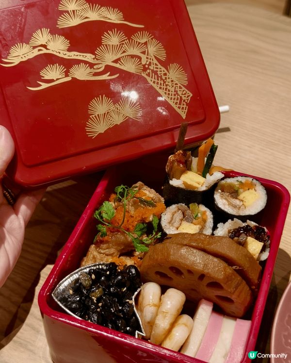 銅鑼灣喫茶ちょぼ新年推出了一些新春食物。