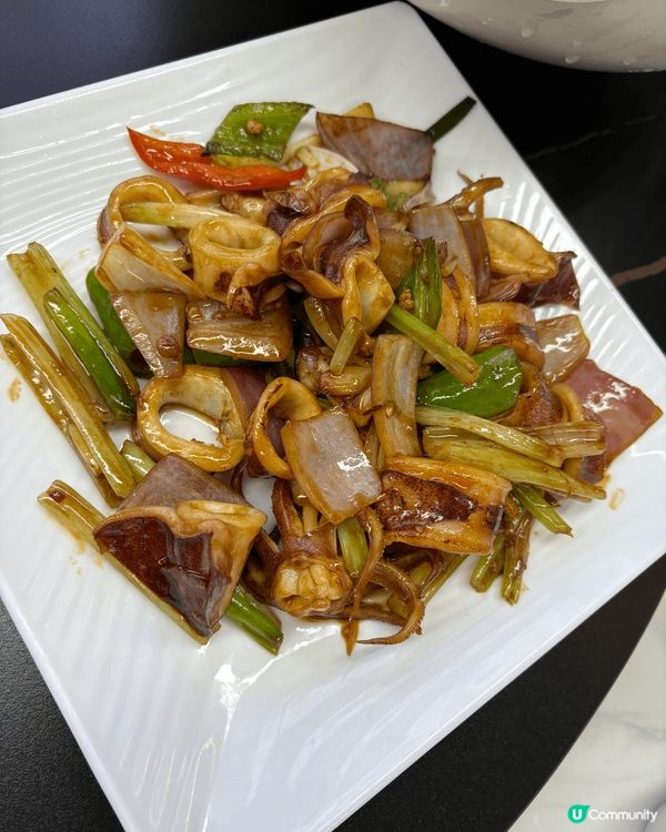 此食物位於珠海的一間粵式飯店-海王新粵排檔。食物種類繁多，海...