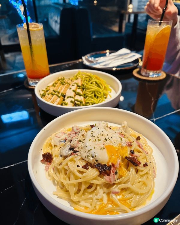 位於銅鑼灣的一間酒吧，不僅有不同的cocktail,更有mo...