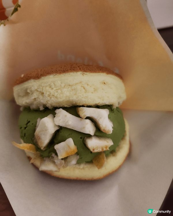 綠茶柚子梳乎厘，牛乳梳乎厘, oreo梳乎厘，幾款cream...