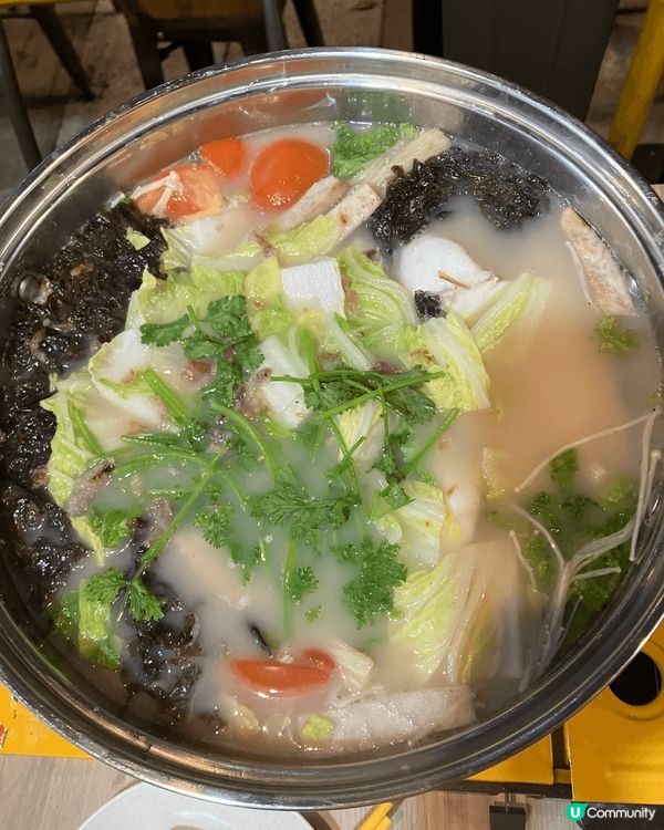 我最喜歡去星加坡旅遊，坐的飛機時間不長，當地有很多合適我喜歡...