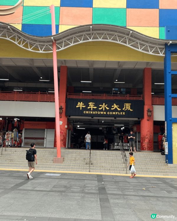 我最喜歡去星加坡旅遊，坐的飛機時間不長，當地有很多合適我喜歡...