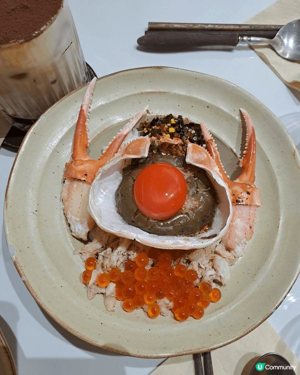 雪糕布甸及提拉米蘇咖啡極力推薦，蟹黃和蟹肉非常鮮味好吃，但壽...