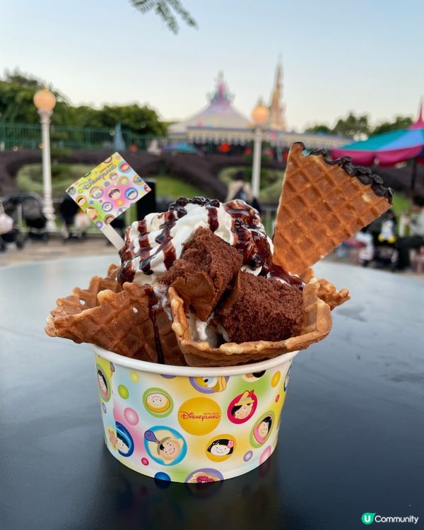 見到都開心嘅雪糕 at 小小世界雪糕屋