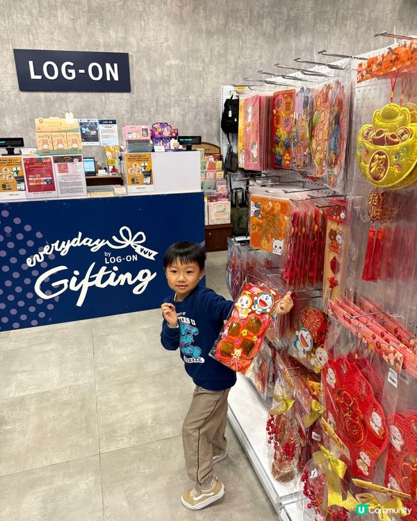 【 充滿懷舊風的香港老大街市集 】