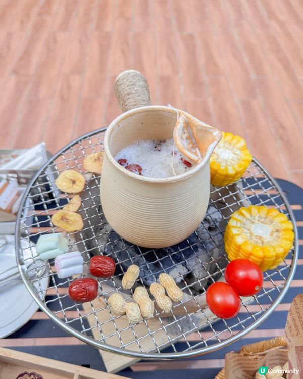 自助餐與圍爐煮茶的美味時光