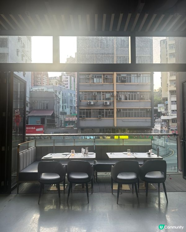 啟岸巷子的西餐廳