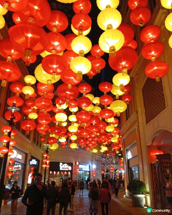 利東街🏮新年燈籠海，喜慶燈海過新年！