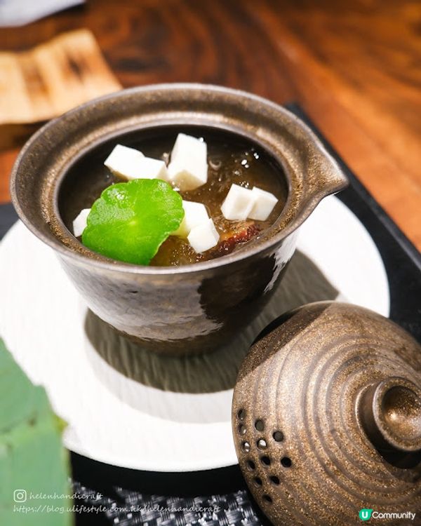 【吃下灣仔】 繁囂商業區中的心靈綠洲 - 素某