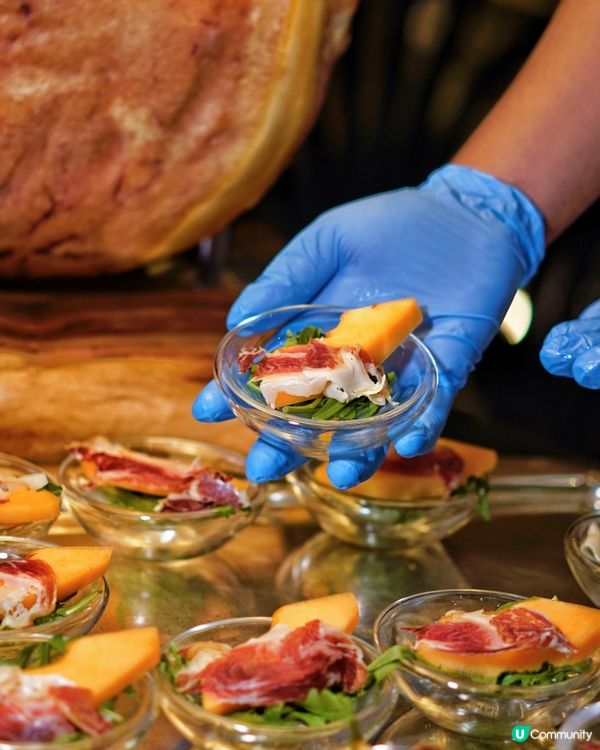 灣仔酒店新出蠔門蟹宴🦞  值唔值回票價？ 🤔