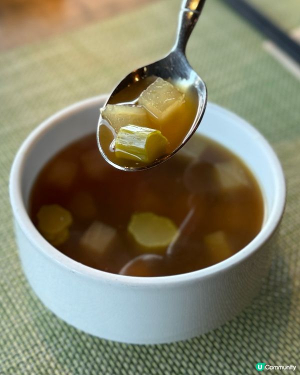 西灣河海濱嘆泰越風情 🌴☀️