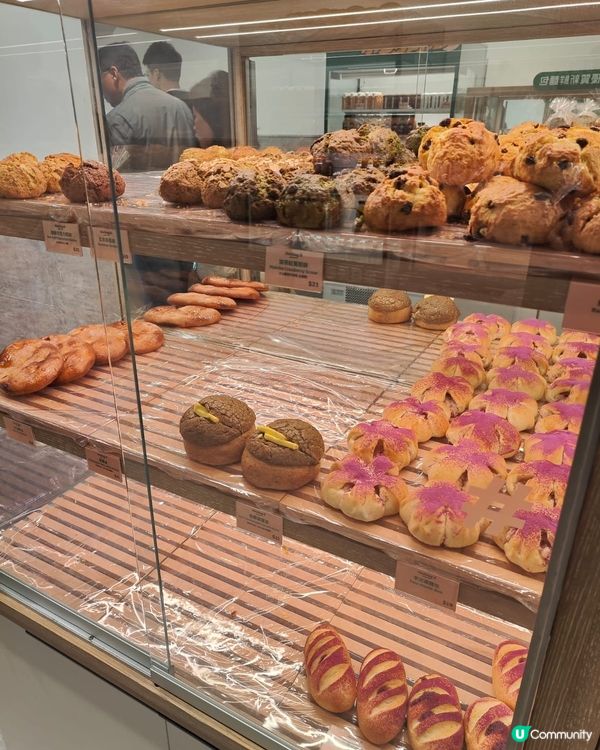 🥐🥖 人氣爆燈麵包店！🤩