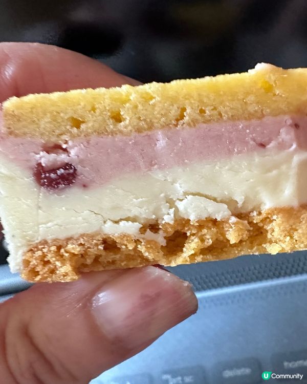 美味的e°C忌廉磚夾心圓餅