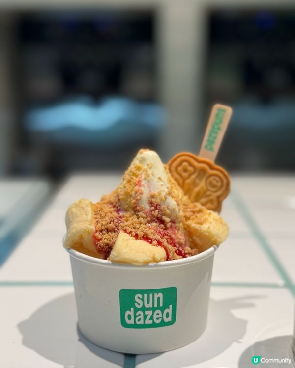 北海道牛乳配芝士蛋糕新地☺️