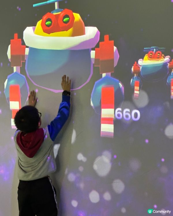 玩樂新場 ｢Ganarova 星際特工AI訓練營｣