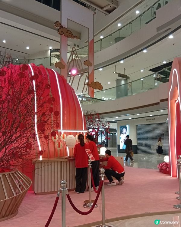 國際金融中心商場-新春山水庭園藝術作品