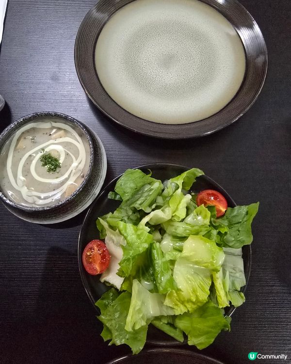 工廈簡約 高質cafe