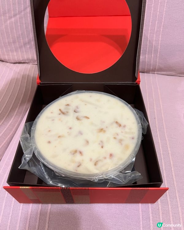 利苑招牌棗皇年糕同如意蘿蔔糕😋😋