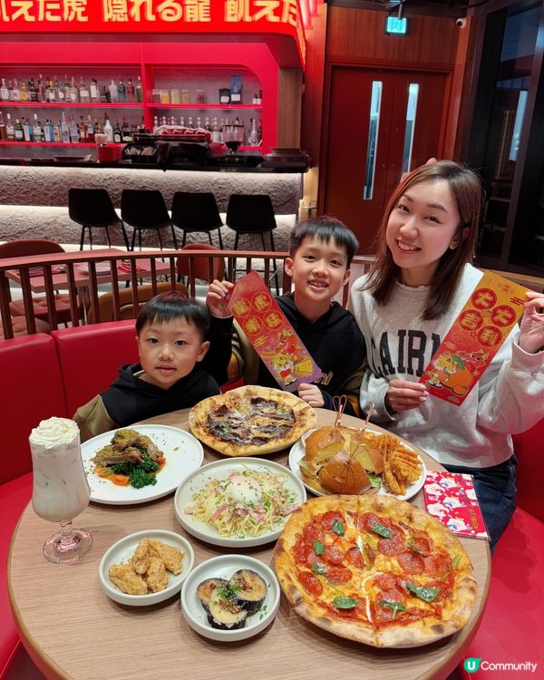 【 一邊品嘗美食,一邊飽覽啟德主場館日夜美景 】