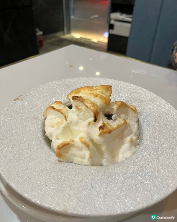 西環堅離地冰室🥩 美國西冷牛扒配黑松露野菌燒汁配意粉