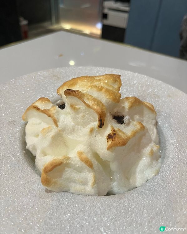 西環堅離地冰室🥩 美國西冷牛扒配黑松露野菌燒汁配意粉