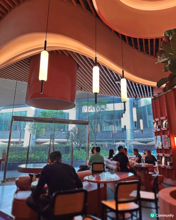 沙漠系採光流線Cafe❤️‍🔥商廈區OL最愛！