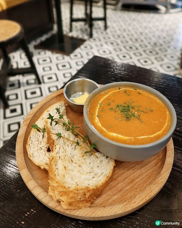 上環摩羅街風情萬種澳洲Cafe