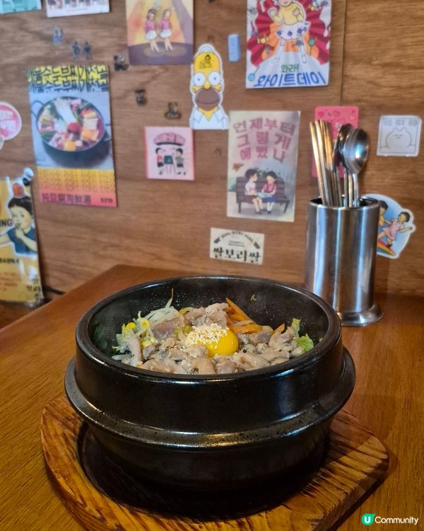 韓國街食到巨量豬手！