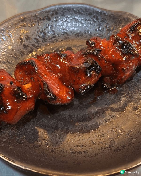 蒙麵-推介新鮮花甲，蜜汁叉燒，番茄湯底，蝴蝶腩