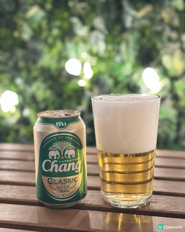 位於旺角The Forest 1樓的泰國餐廳，有戶外花園座位...