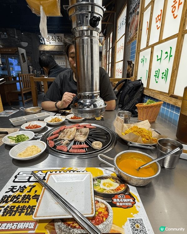 深圳一方天地街邊鐵桶韓燒好抵食，有人幫你燒肉質水平OK配菜都...