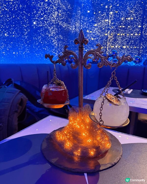 位於尖沙咀諾士佛臺既Staro, 餐廳環境好靚，成個星空既感...