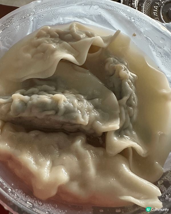 港式美食，我最愛是燒賣、腸粉、水餃，簡單又好味，而且價錢合理...