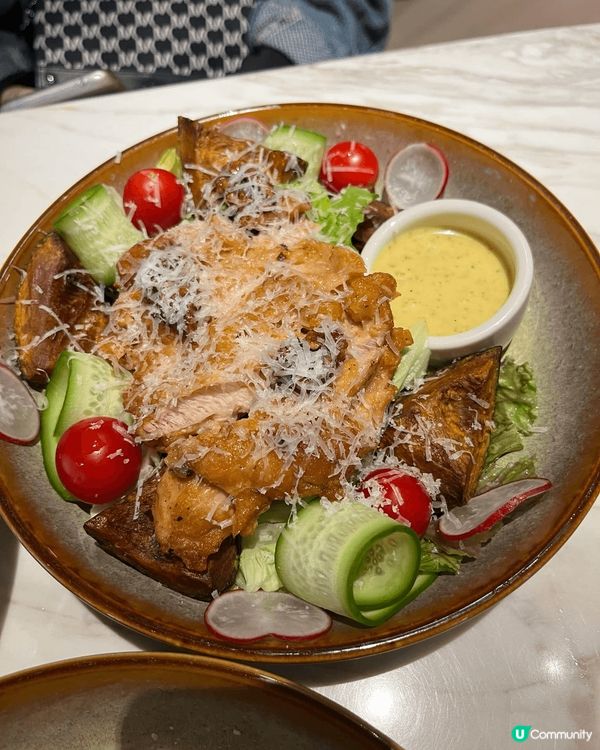 深圳既cafe 西餐廳性價比真係極好，無論賣相丶味道丶服務都...