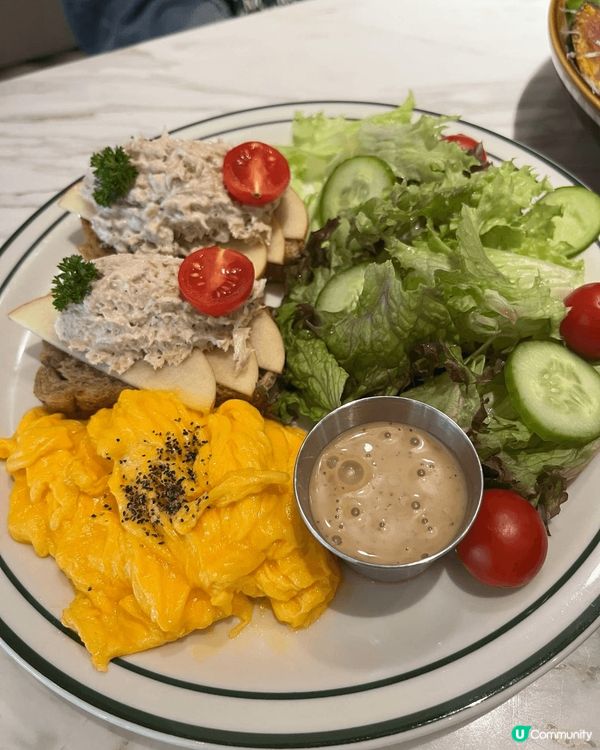 深圳既cafe 西餐廳性價比真係極好，無論賣相丶味道丶服務都...