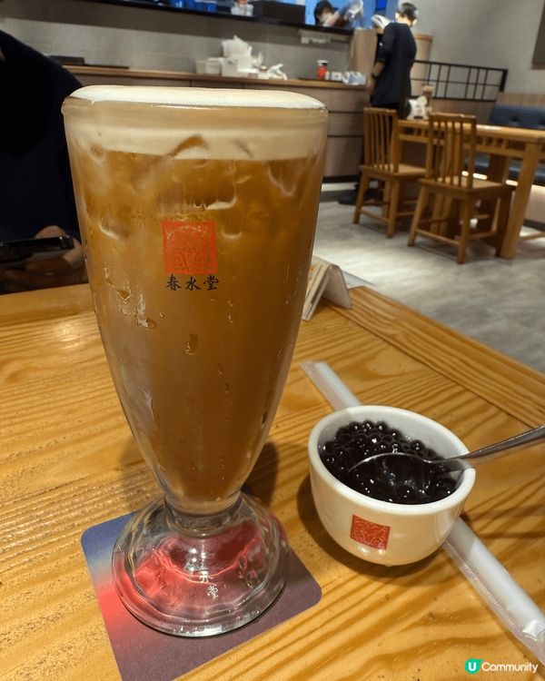 去機場大部分人都會去lounge食嘢，今次介紹嘅餐廳就係機場...