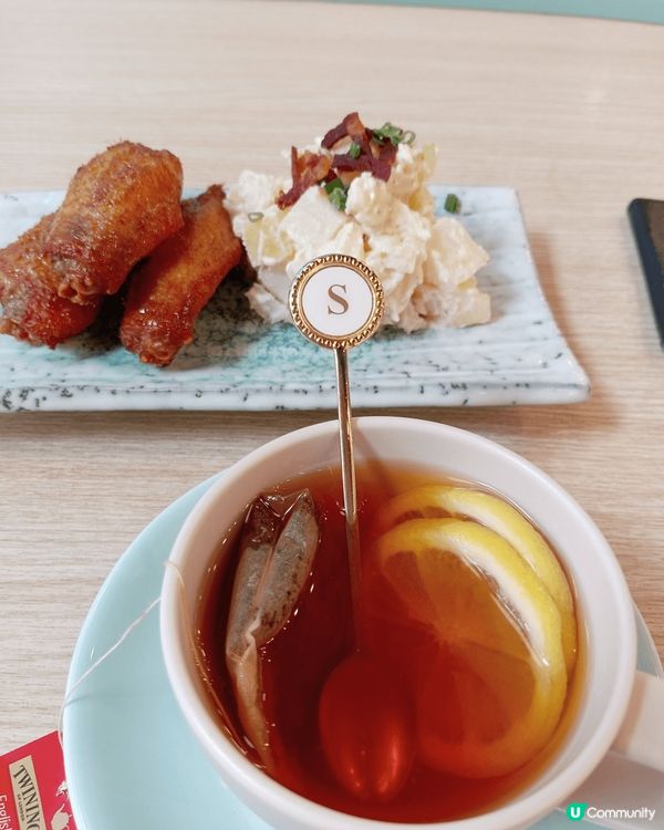 位於觀塘的宏利金融中心地下的餐廳ask，。環境非常亮麗，安靜...