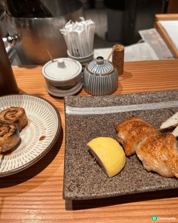 呢間係中環燒鳥店「鳥匠」，日藉大廚即叫即燒，火候控制十足，保...