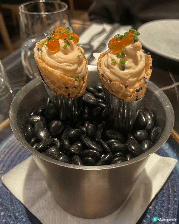 位置尖沙咀嘅低調西餐，同友人去食生日飯，點左個二人餐，由bo...