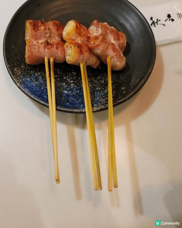 在東京，推薦「牛角燒肉」作為燒肉打卡地點。這裡提供新鮮的肉類...