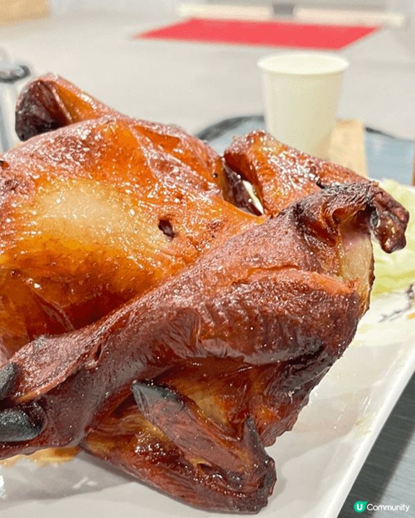 大仁哥蔗香脆皮桶仔雞- 位於台灣宜蘭；用中藥甘蔗煙燻土雞。皮...