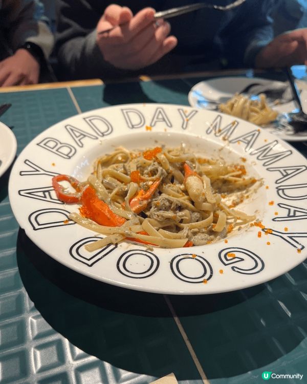 這間的餐廳，以可愛的卡通公仔為主題，創造獨特的用餐體驗。菜單...