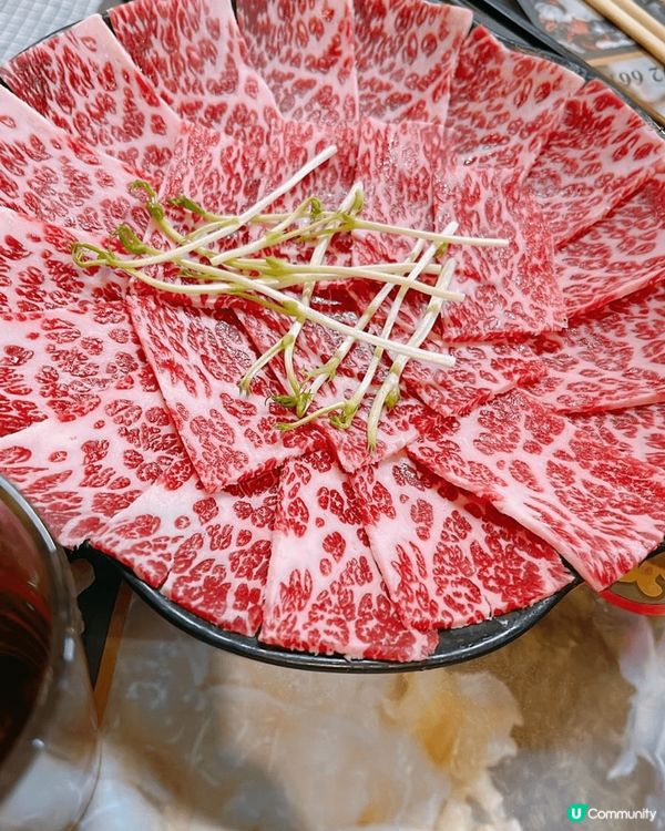 ，$988 （4-6人）套餐好抵👏🏻，有肥牛、豚肉、蝦、鵝腸...