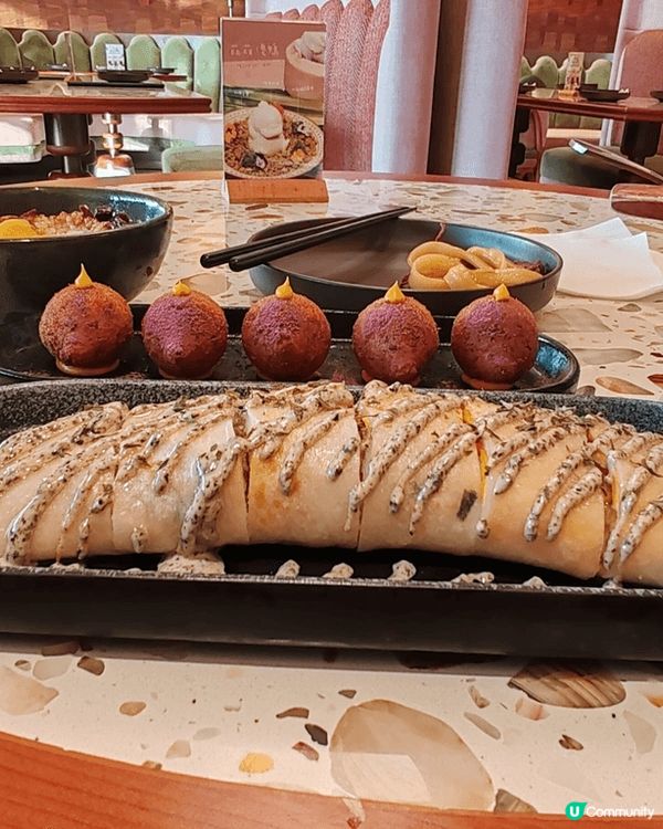 和妹妹去臺北棧慶祝聖誕，食到停唔到口