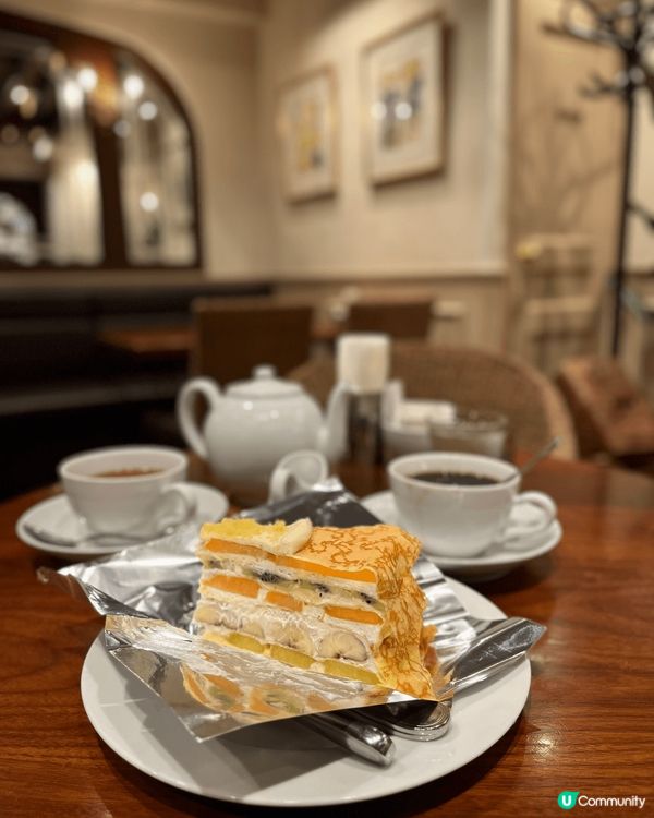 作為 cafe同甜品愛好者，遊名古屋一定去榮區嘅Harbs本...