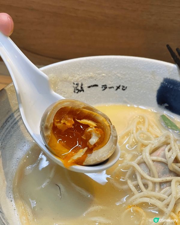 充滿港式風味人氣大排檔(愛文生)就係得香港先食到嘅風味小菜！